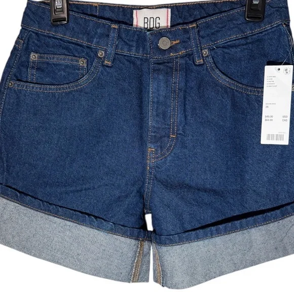 BDG Indie Mid-Rise Cuffed Denim
Short Size 26 $49 - Picture 8 of 16